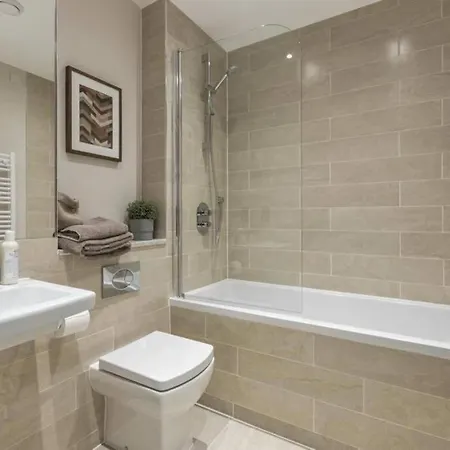 5* Luxury, City Centre, Brand New Development Belfast Exterior photo
